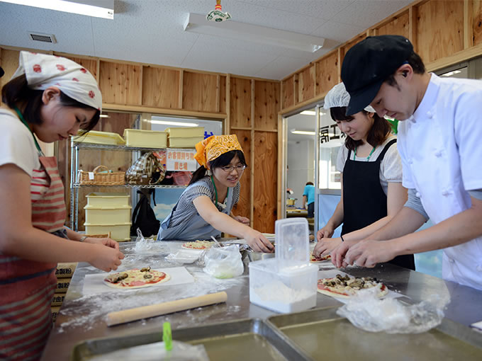 パン作りの様子